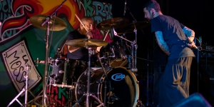 6ElasticRiot