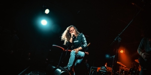 2_TOM8180